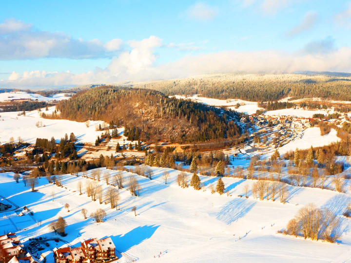 village vacances jura metabief azureva hiver